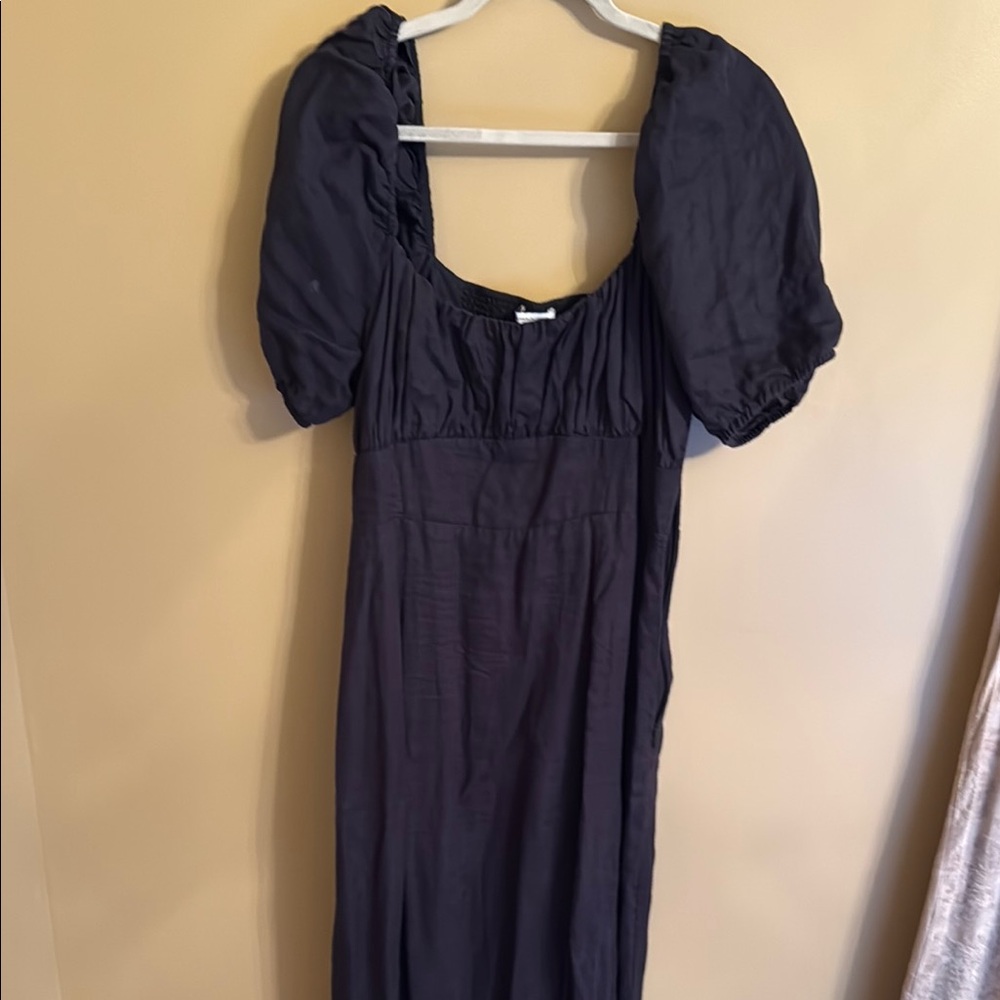 Elegant Black Puff Sleeve Dress